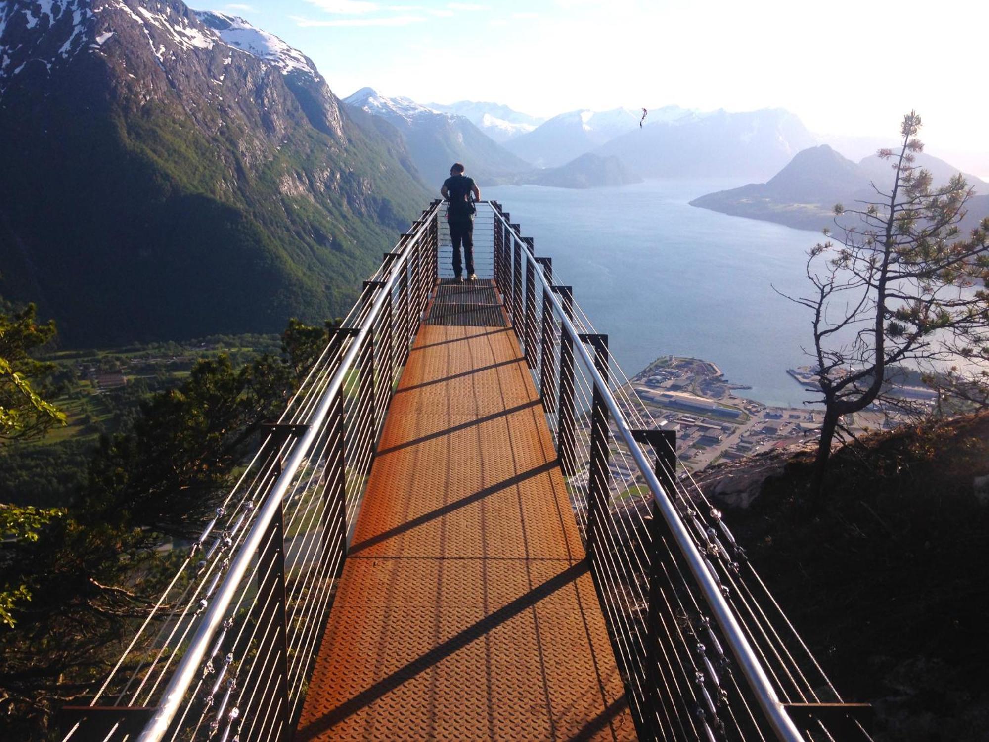 Apartamento Bakkebo Rampestreken Åndalsnes Exterior foto
